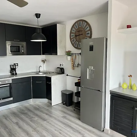Apartamento En Los Acantilados De Los Giagantes Ii *
